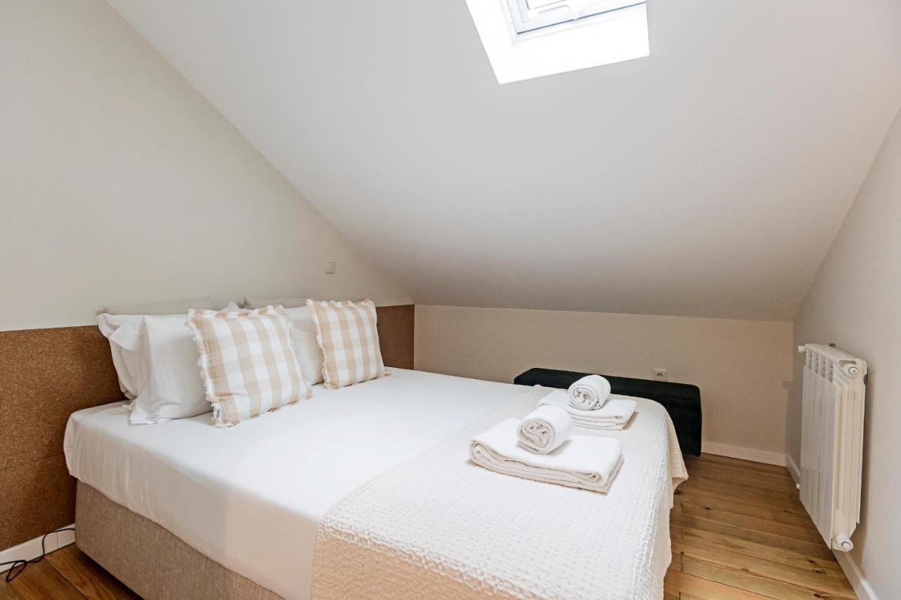 Brand New 4Br W/ 200Yrs Of History In Central Porto By Lovelystay Экстерьер фото
